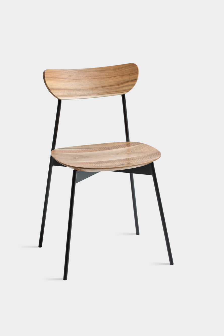 MAYA | Mid Century Modern Stuhl mit Metallbeinen
